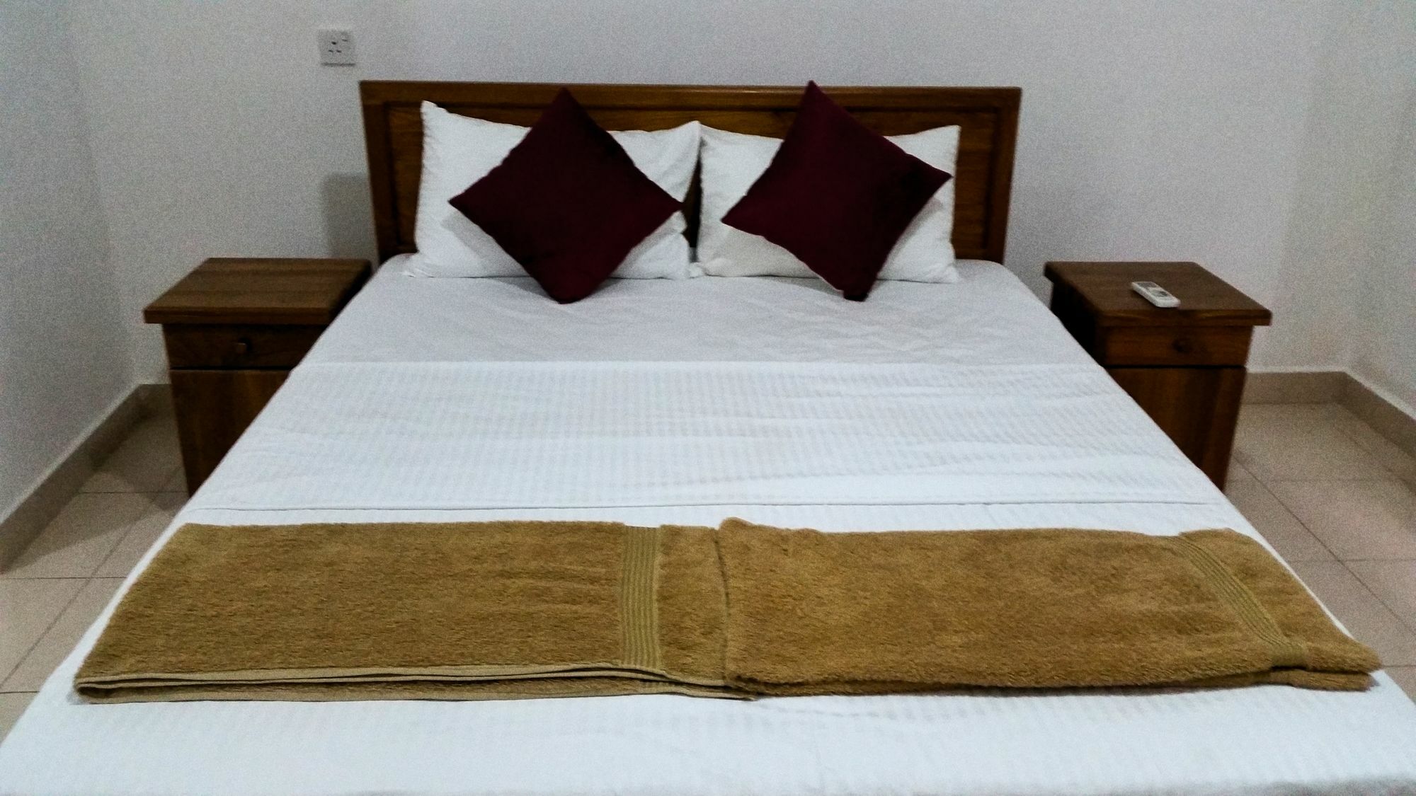 Ocean Pebbles Apartment Dehiwala-Mount Lavinia ภายนอก รูปภาพ
