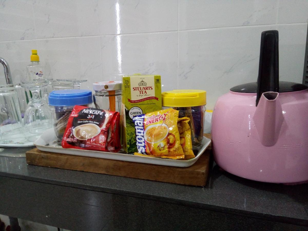Ocean Pebbles Apartment Dehiwala-Mount Lavinia ภายนอก รูปภาพ